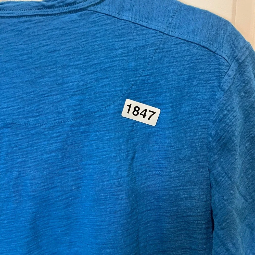 Guess Mens Henley Shirt Slub Knit Pocket Blue XL - Picture 8 of 8